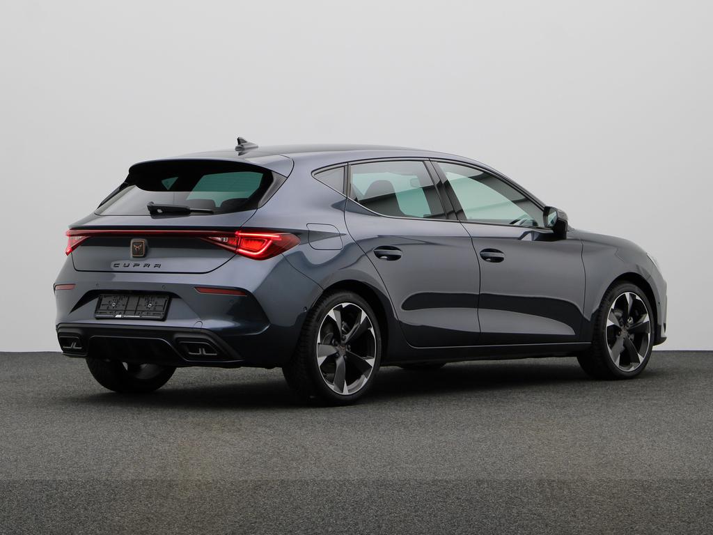 Cupra Leon 1.5 eTSI 150 PK DSG AUTOMAAT