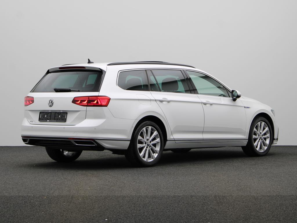 Volkswagen Passat Variant GTE eHYBRID 1.4 TSI 218 PK DSG AUTOMAAT