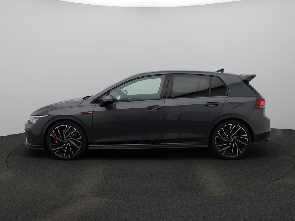 Volkswagen Golf VIII GTI Clubsport 2.0 TSI 300pk DSG / Open Dak / GPS /  Adaptive Cruise Control / App Connect