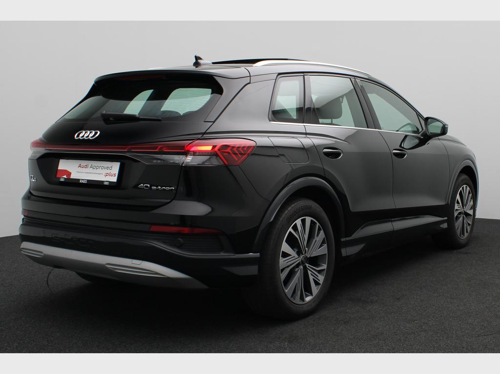 Audi Q4 e-tron 82 kWh 40 Advanced / Pano dak / Leder / Audi Sound