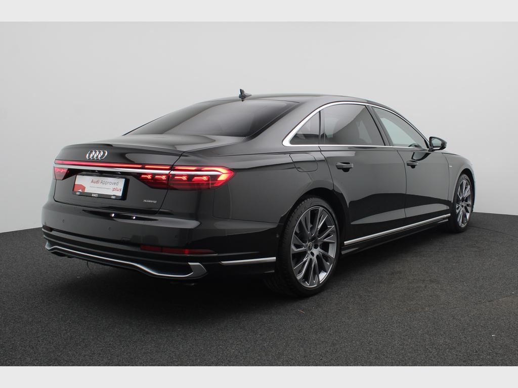 Audi A8 Long 60 L TFSI e PHEV S line 48gram Quattro Tiptronic (340 kW)