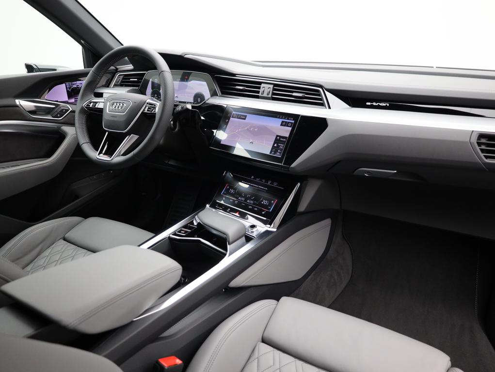 Audi E-tron Sportback S LINE 55 quattro 300 kW