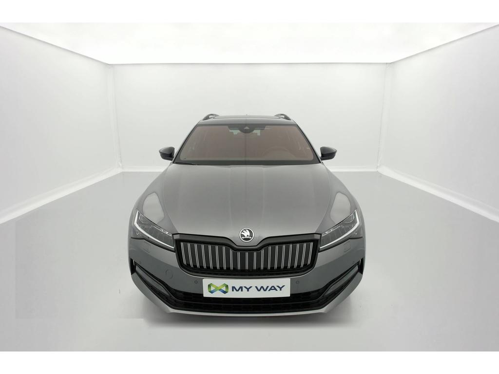 Skoda Superb Combi iV SportLine 1.4 TSI 115kW (156ch) DSG7 * FULL LED * CAM 360° * TOIT PANO *