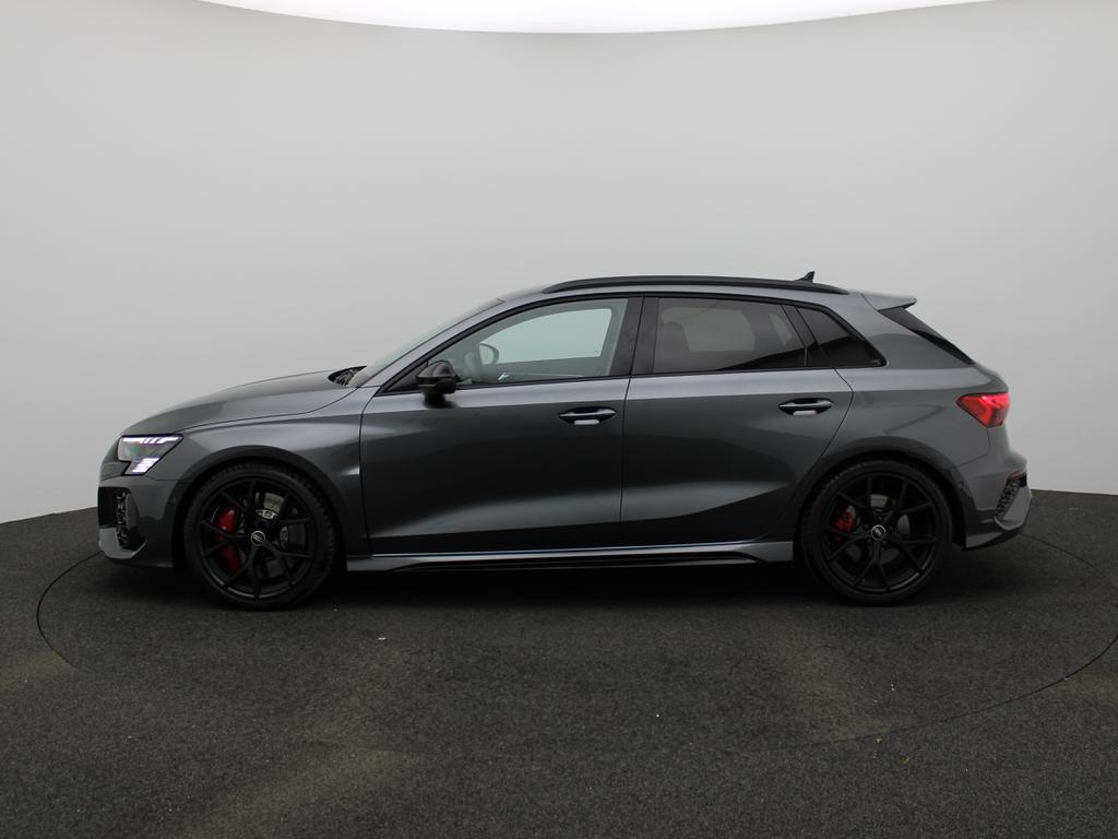 Audi RS3 Sportback Audi RS 3 Sportback    294(400) kW(ch) S tronic