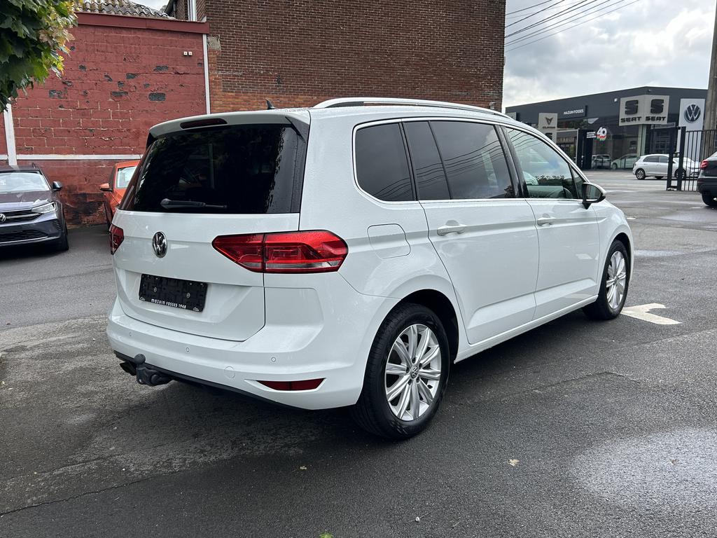 Volkswagen Touran Highline 1.4TSI 110kW(150cv) DSG