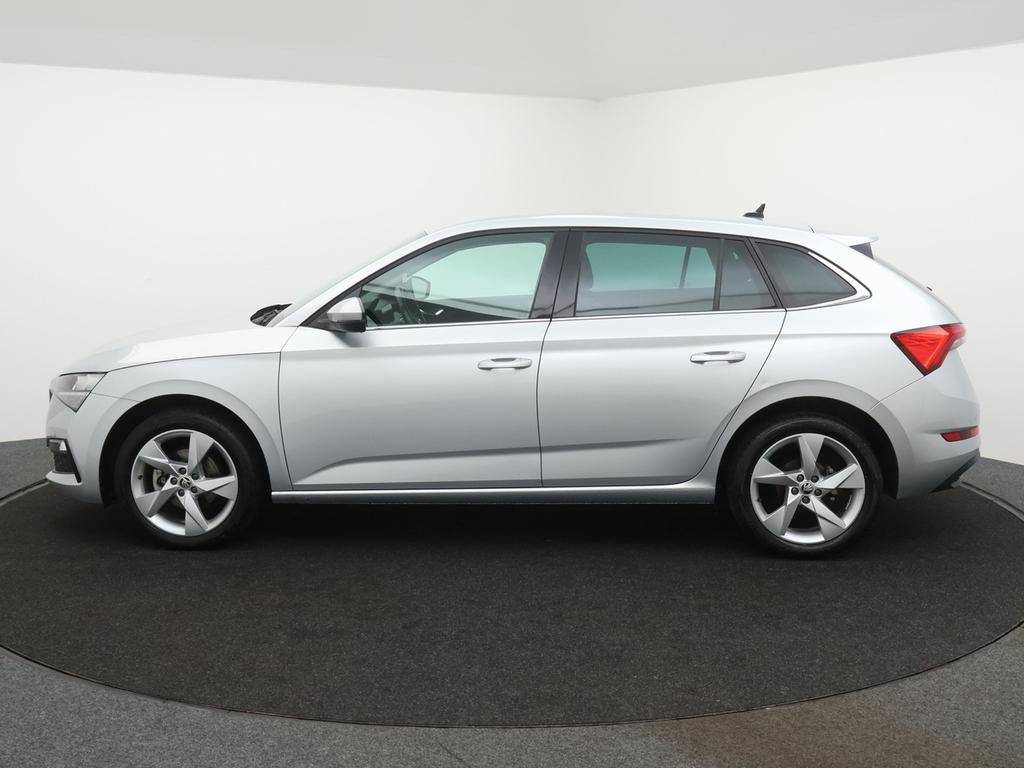 Skoda Scala 1.0TSI 110pk 6v / Navi / Bluetooth / PDC / Camera / Adaptive Cruise / App-connect / Full Led / DEMO