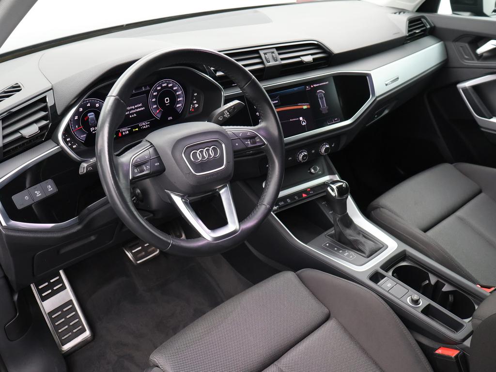 Audi Q3 35 TFSI S line S tronic