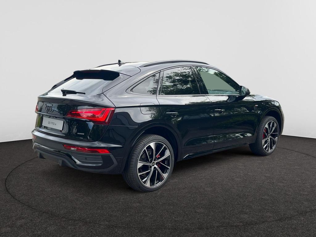 Audi Q5 Sportback COMPETITION 55 TFSIe 367 PK STRONIC QUATTRO