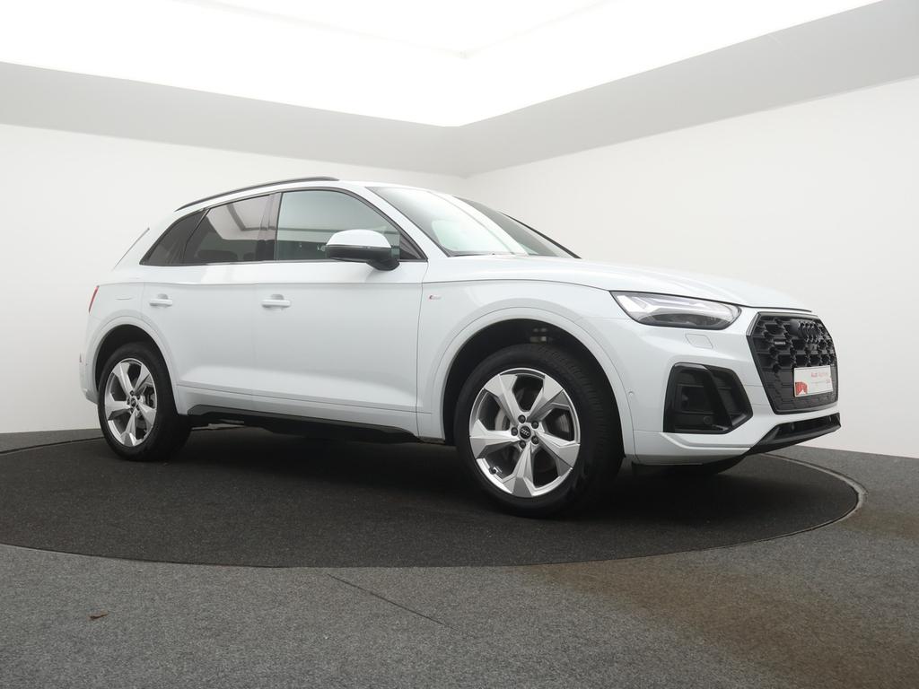 Audi Q5 55TFSIe 367pk *S-LINE*NAVI*ALCANTARA*BLTH*PDC*CAMERA*APP CONNECT*...