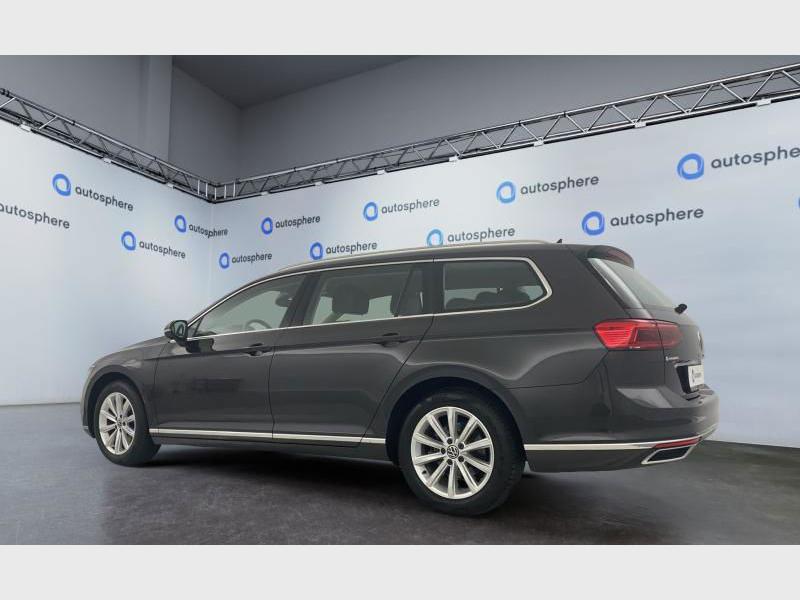 Volkswagen Passat Variant Passat SW 2.0 TDi SCR Elegance Business DSG