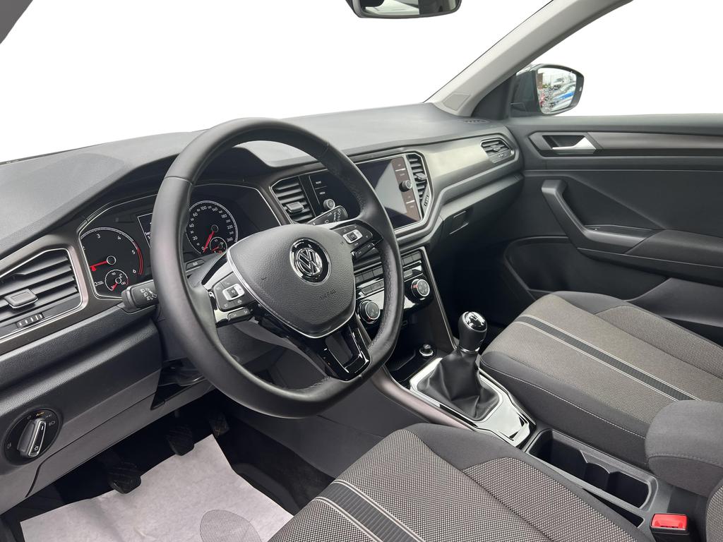 Volkswagen T-Roc 1.6 TDI 85 kW (115 ch) 6 vitesses