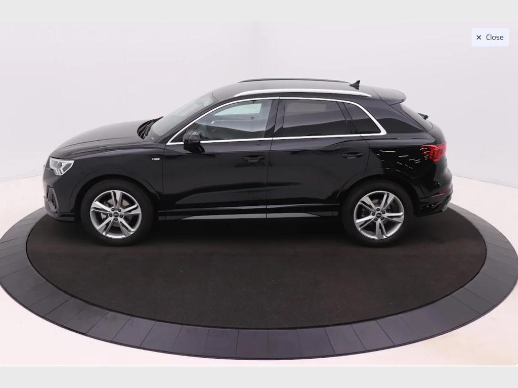 Audi Q3 Audi Q3 S line  Business Edition  35 TFSI  110(150) kW(ch) S tronic