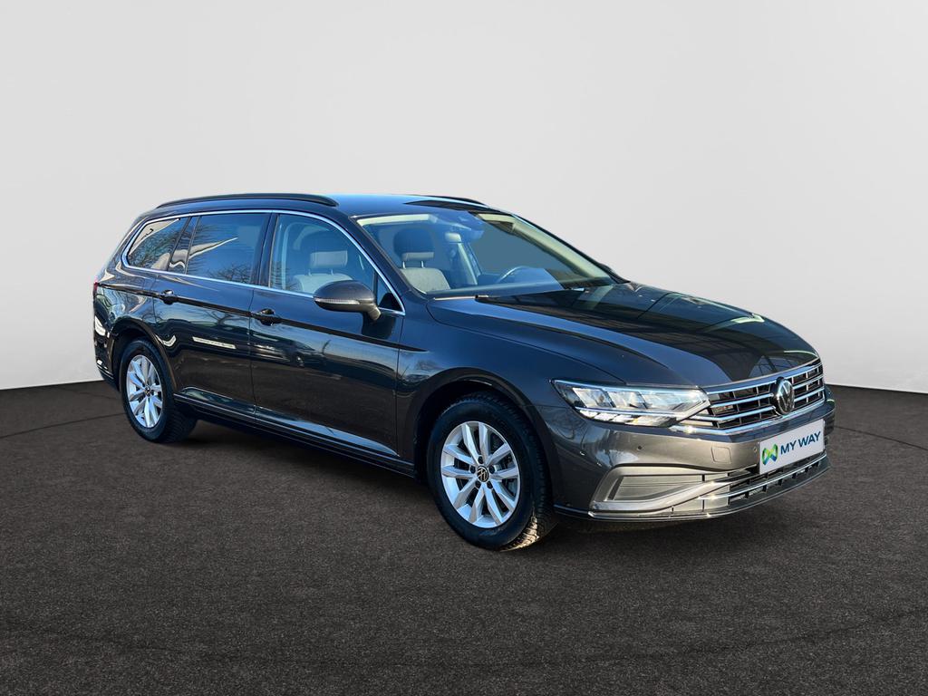 Volkswagen Passat SW Variant Style 1.5 TSI 150 Pk DSG Automaat met Navigatie!