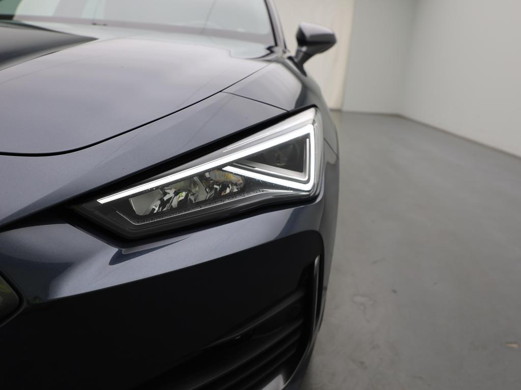 Cupra Leon ST 1.5 eTSI 150pk DSG / Panoramisch Dak / GPS / Car Play / Adaptive Cruise Control / Verwarmbare Voorzetels