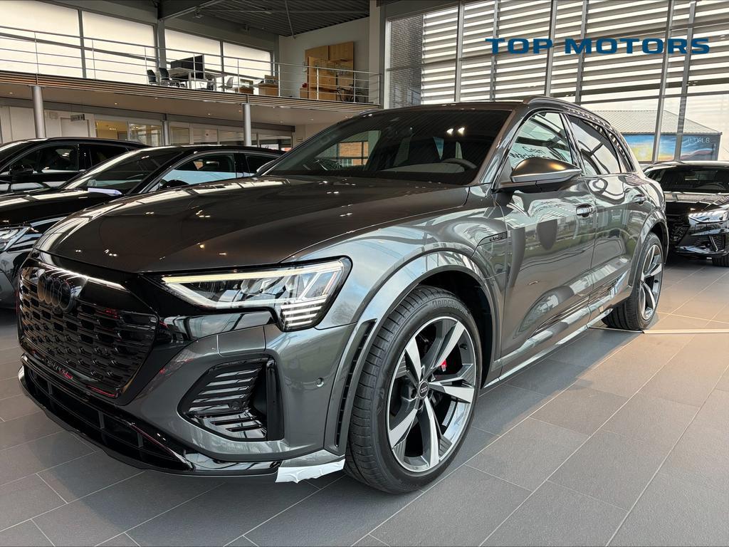 Audi e-tron S