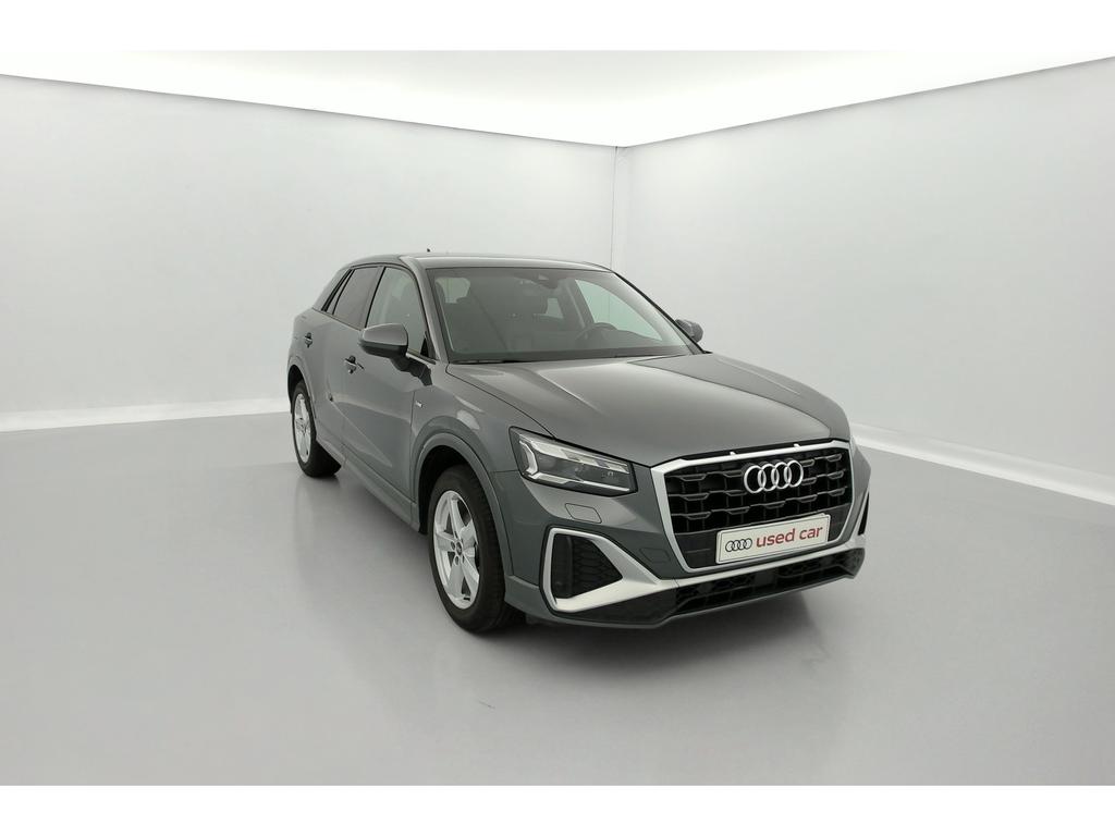 Audi Q2 S-Line 35 TFSI 110kW (150ch) 6V * FULL LED * CAM RECUL * SIEGES CHAUFF *