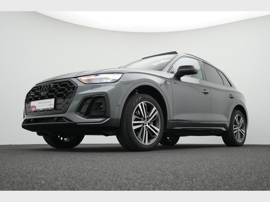 Audi Q5 50 TFSIe Quattro PHEV S line /Pano/Trekh/MatrixLED/AudiSound/360°/ S tronic (220 kW)