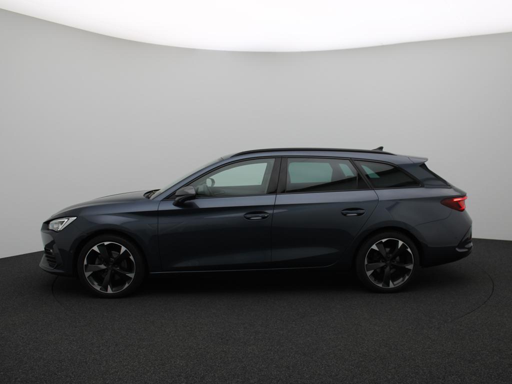 Cupra Leon ST 1.5 eTSI 150pk DSG / Panoramisch Dak / GPS / Car Play / Adaptive Cruise Control / Verwarmbare Voorzetels