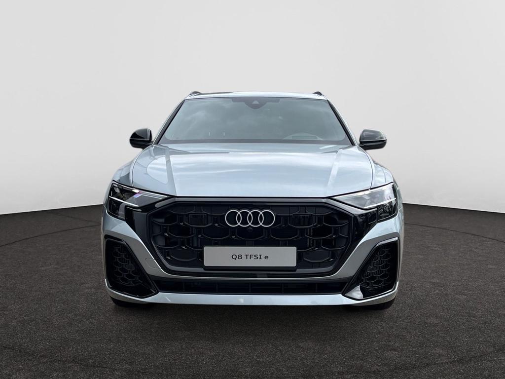 Audi Q8 SUV 60 TFSIe QUATTRO COMPETITION 490 PK TIPTRONIC