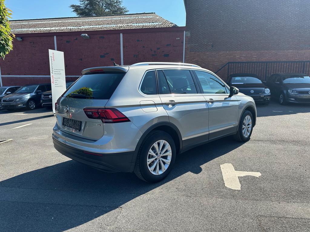 Volkswagen Tiguan Comfortline 1.4TSI 92kW(125cv) 6v