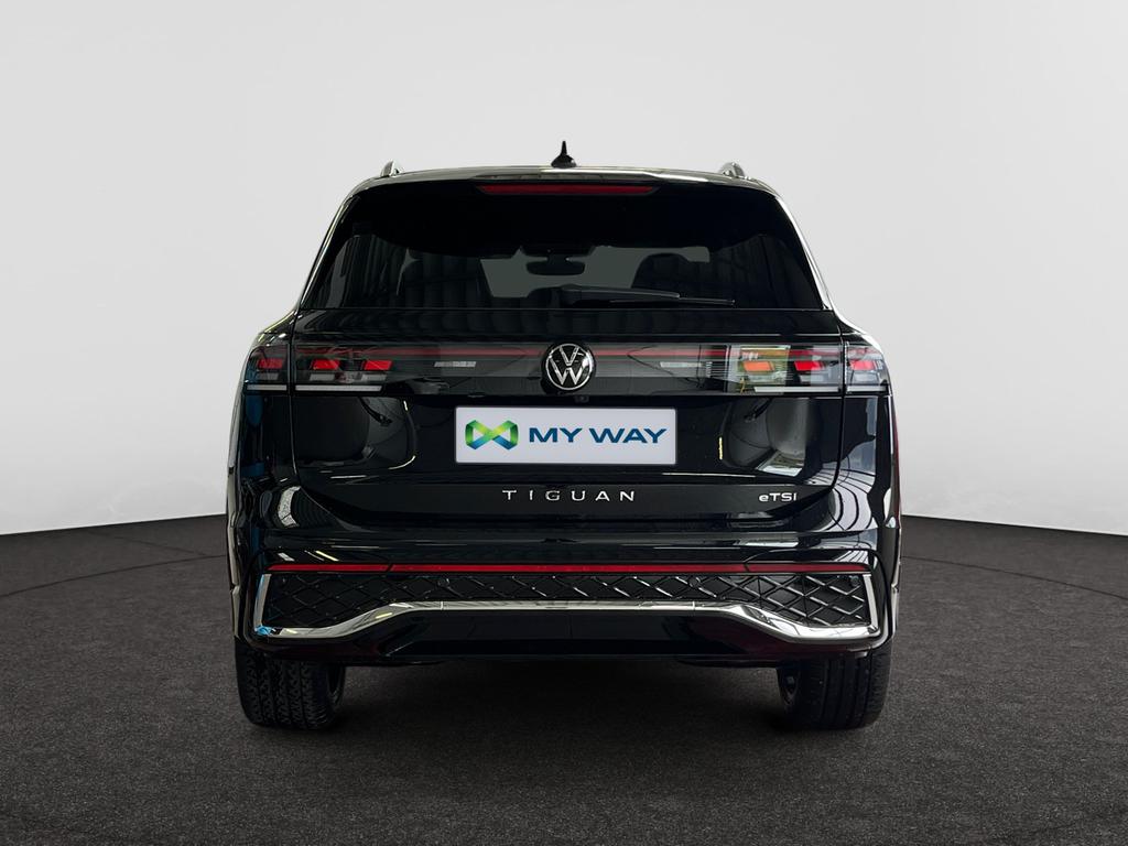 Volkswagen Tiguan R-Line 1.5 TSI 150 PK DSG AUTOMAAT