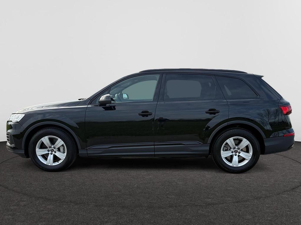 Audi Q7 Audi Q7  Attraction 45 TDI quattro 170(231) kW(pk) tiptronic / 7 PL / LWB / 4-zone airco / HEAD-UP DISPL.