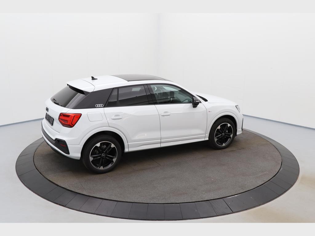 Audi Q2 Audi Q2 Business Edition S line 35 TFSI 110(150) kW(ch) S tronic