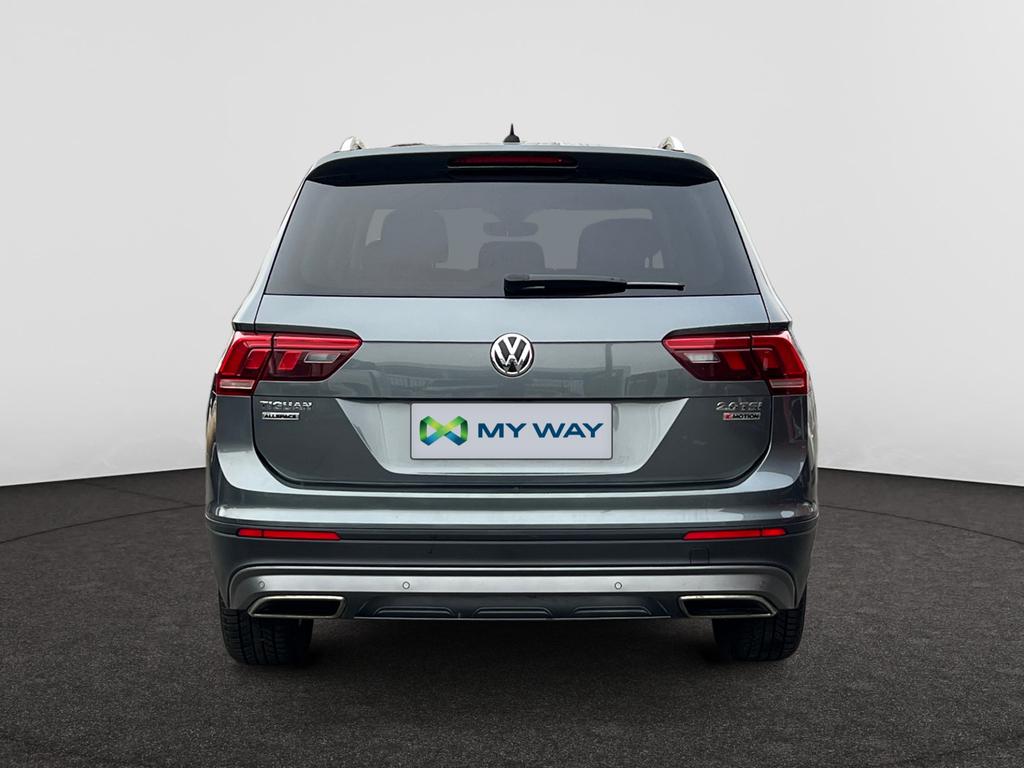 Volkswagen TIGUAN ALLSPACE Tiguan Allspace Comfortline 2,0 TSI 4MOTION 132 kW (180 ch) 7 vitesses DSG