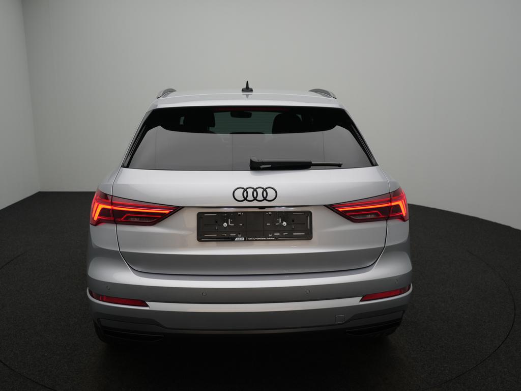 Audi Q3 35 TFSI Business Edition AUTOMAAT