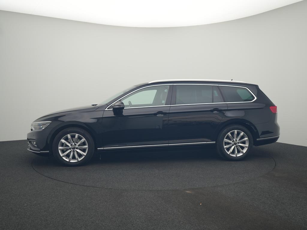 Volkswagen Passat Variant 2.0 TDi SCR Elegance Business DSG 7V   150CV