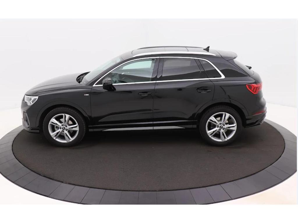 Audi Q3 Audi Q3  Business Edition S line 35 TDI  110(150) kW(ch) S tronic