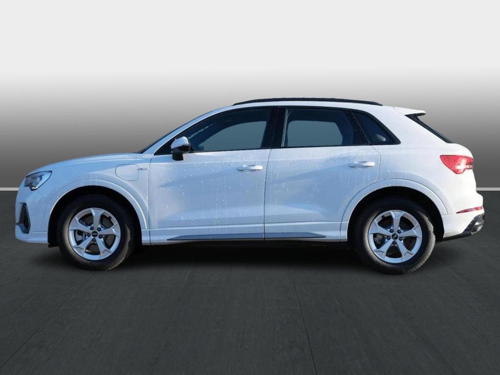 Audi Q3 45 TFSIe PHEV S line S tronic