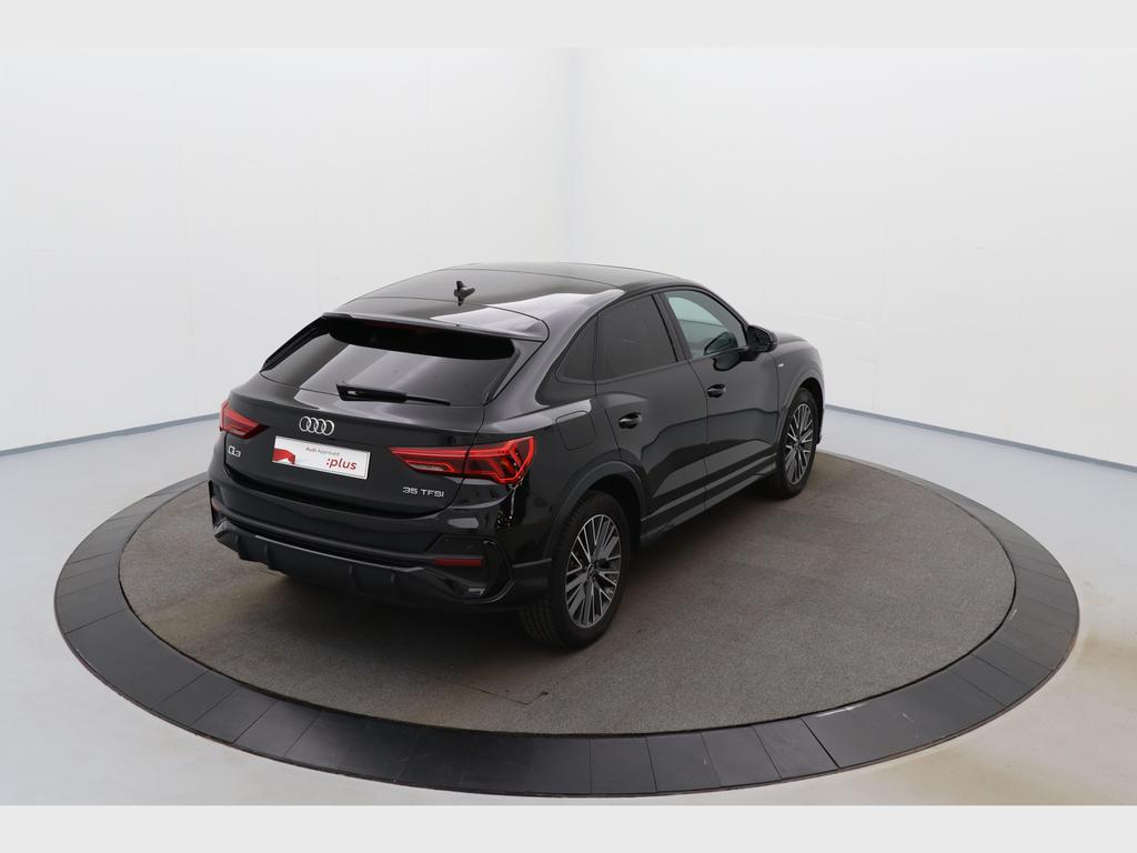 Audi Q3 Sportback S-Line 35 TFSI 150 PK S-tronic / Open Dak / ACC / Camera