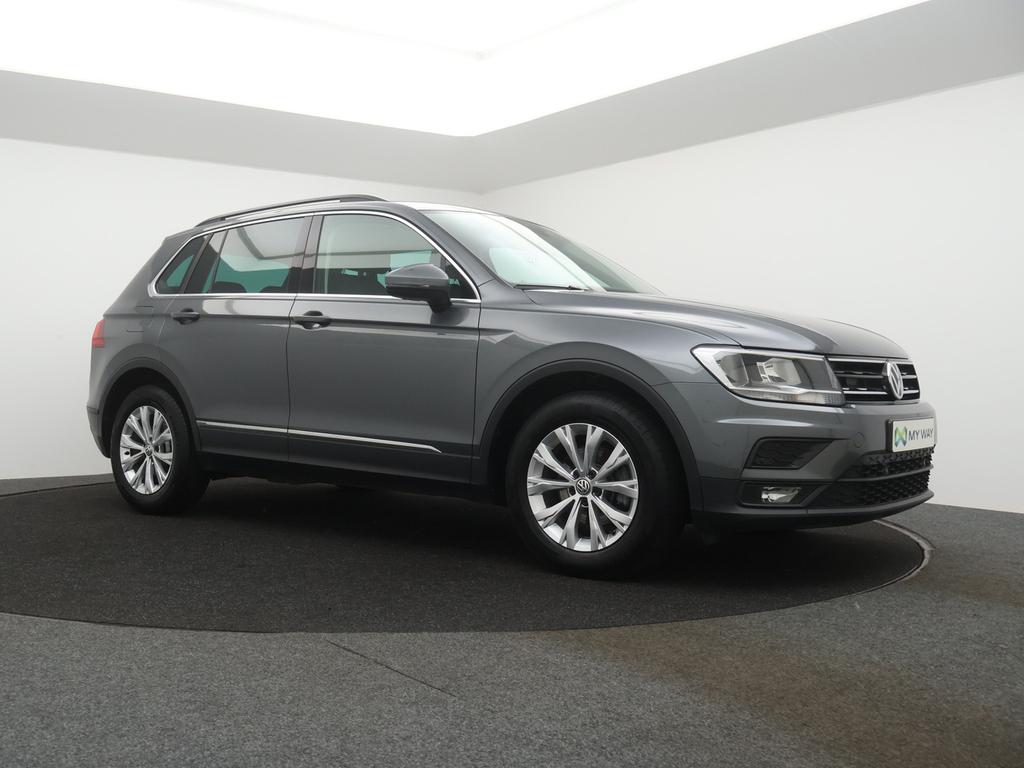 Volkswagen Tiguan Tiguan 2.0TDI 150pk *AUTOMAAT*NAVI*BLTH*ADAPTIVE CRUISE*PDC* ...