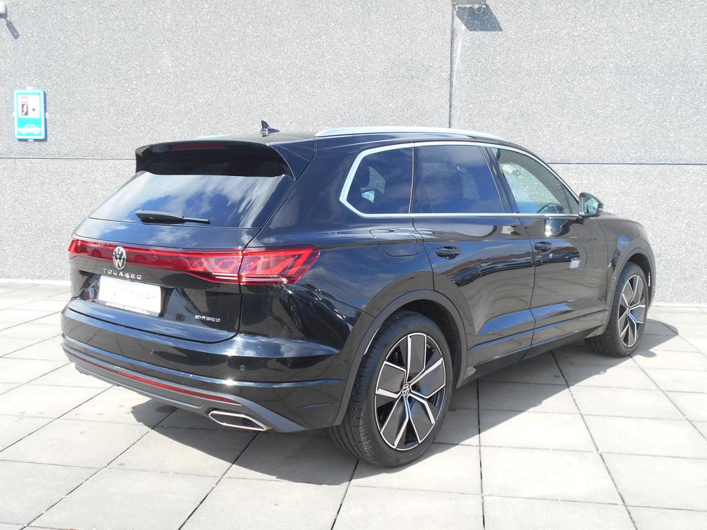 Volkswagen Touareg 3.0 TFSI V6 eHybrid Elegance Business Premium Tipt. (280 kW)