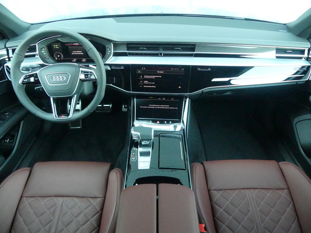 Audi A8 Audi A8   60 TFSI e quattro