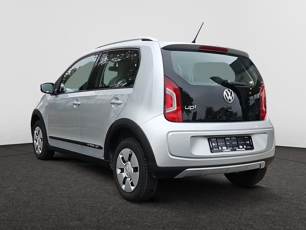 Volkswagen Cross up up! cross up! 1,0 l  55 kW (75 HP) 5-speed