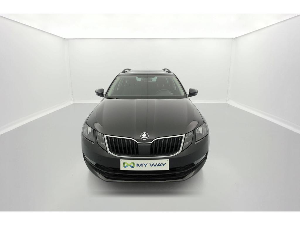 Skoda Octavia Combi Ambition 2.0TDI 110kW (150ch) 6V * GPS * SIEGES CHAUFF * CAPT AV+AR *