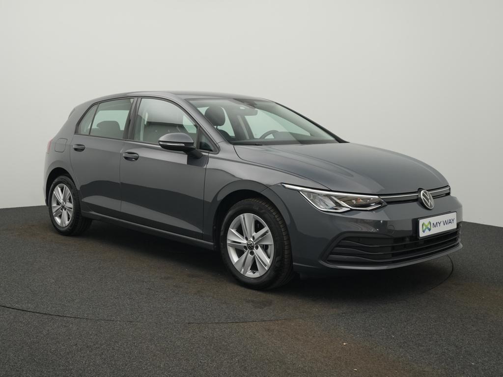 Volkswagen Golf VIII Life 1.0 l eTSI  81 kW (110 PS) 7-speed DSG