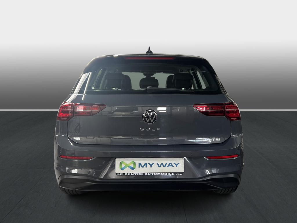 Volkswagen Golf VIII 1.0 eTSI 81 kW (110 ch) 7 vitesses DSG