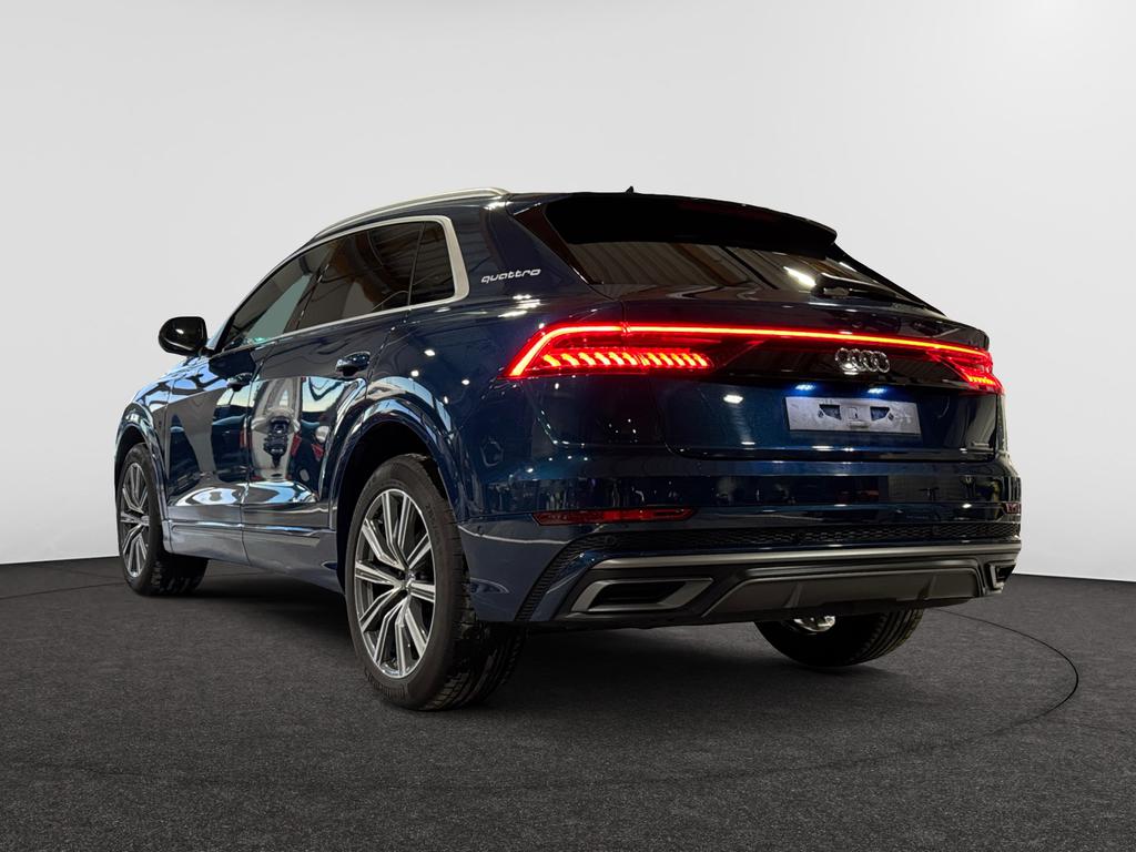 Audi Q8 50 TDI quattro 286 PK Tiptronic / Open Dak / ACC / Leder / Camera