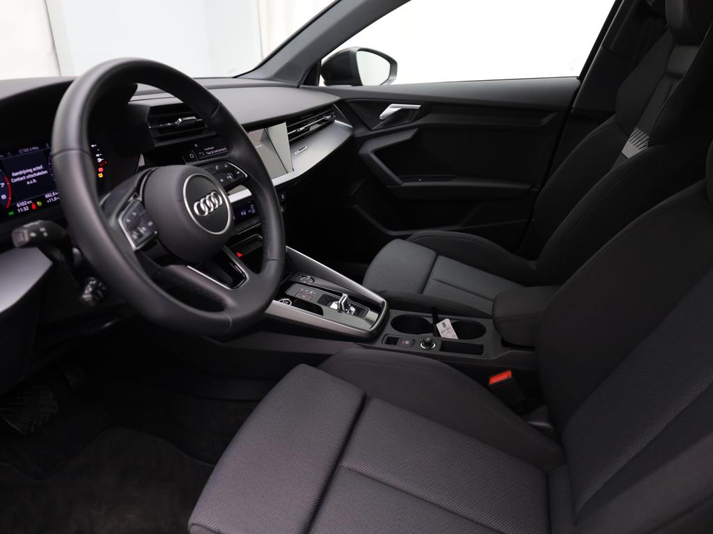 Audi A3 Sportback ADVANCED 30 TFSI 110 PK S-tronic / Cruise Control / PDC Rear / Apple Carplay