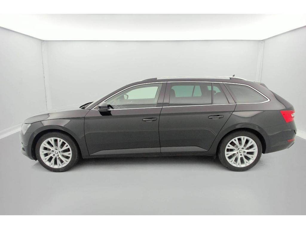 Skoda Superb Combi STYLE 2.0 TDI 110kW (150ch) DSG7 * CAM RECUL * SIEGES CHAUFF * ATTELAGE *