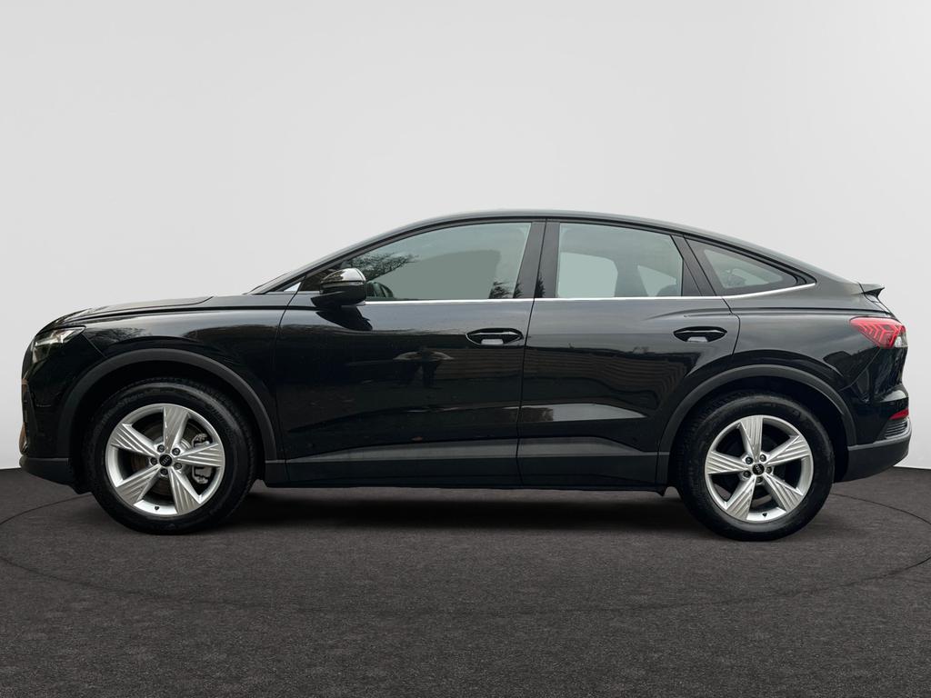 Audi Q4 Sportback e-tron Audi Q4 NEW!! Sportback Attraction 45 e-tron  210,00 kW