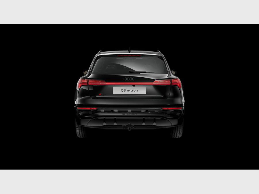 Audi Q8 e-tron Audi Q8 S line 55 e-tron quattro 300 kW