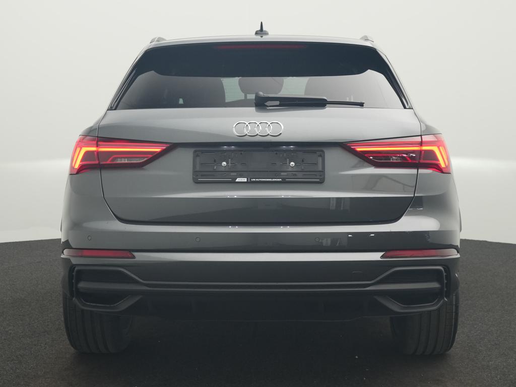 Audi Q3 Audi Q3  Business Edition S line 35 TFSI  110(150) kW(ch) S tronic