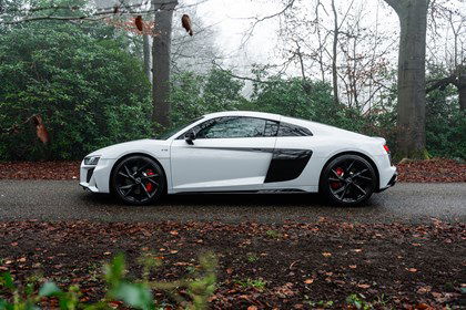 Audi R8 COUPE V10 5.2 FSI RWD / B&O / DIGITAL COCKPIT / SEAT HEAT