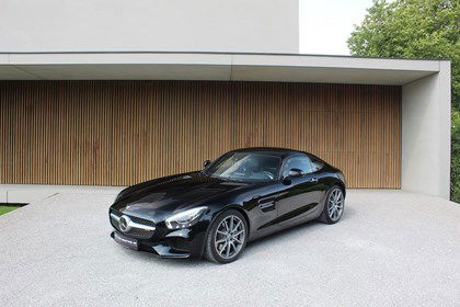 Mercedes AMG GT 4.0 V8 COUPE / PANO / ACC / BURMESTER