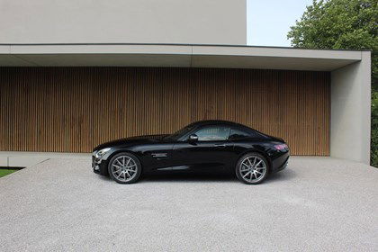 Mercedes AMG GT 4.0 V8 COUPE / PANO / ACC / BURMESTER