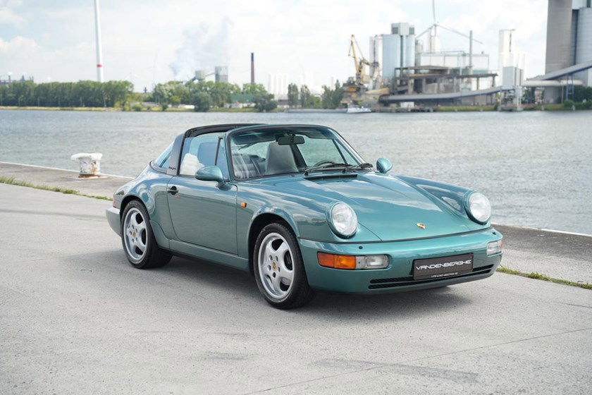 Porsche 964